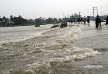 राहत वितरणमा राजनीतिकरण