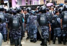 विप्लव कार्यकर्ताकाे घरमा प्रहरीले हाल्याे घेरा