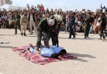 बालक बलात्कार गर्ने दुई युवकलाई गोलि हनियो, गर्भवतीलाई फाँसिमा झुण्ड्याइने