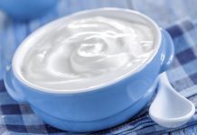 दहीसँग यी ५ चिज खाँदै हुनुहुन्छ ? सावधान !