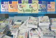 नगद ५ लाखसहित रिचार्ज कार्ड चोर्ने ३ जना पक्राउ