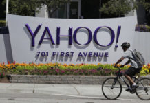 याहुकाे सबै वेबसाइट बन्द गर्दै