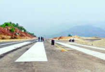 निर्माणाधीन फाल्गुनन्द विमानस्थल तयारी