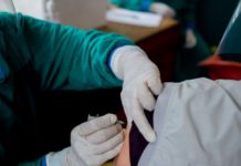 नेपालमा कोरोनाविरुद्धको पूर्ण खोप ६० प्रतिशत नागरिकले लगाए