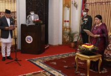 राष्ट्रपतिले राजदूत खत्रीलाई पद तथा गोपनीयताको शपथ