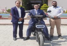 एक पटक चार्जमा ५० किलोमिटर गुड्ने स्कुटर बनायो नास्टले