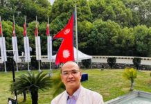 कोभिड र भुकम्पको बेला डा.पियारत्नको पहलमा हजारौ जनतालाई राहत बितरण