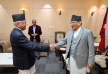 प्रमुख तीन दलका नेता सोमबार पनि छलफलमा जुट्ने