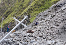 डोल्पाको करबगाड खदाङ्ग सडक खण्ड अवरुद्ध