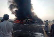 इजिप्टमा कारबाट तेल चुहिएर भएकाे दुर्घटनामा ३५ जनाको ज्यान जाँदा ५३ घाइते