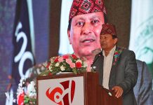 ठूलो कारोबार गर्ने प्रतिस्पर्धाले समस्या निम्तियाे