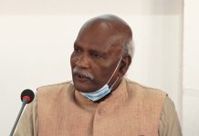 नर्सपाले माकेका उम्मेदवारलाई सहयोग गर्ने