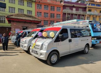काभ्रेपलाञ्चोकको खोपासी र शंखुबाट कोटेश्वर–तिनकुनेसम्म इभी माइक्रो सेवा