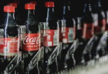 कोकाकोला प्लास्टिकका बोतलमा बेच्नुपर्ने अवस्था आउने
