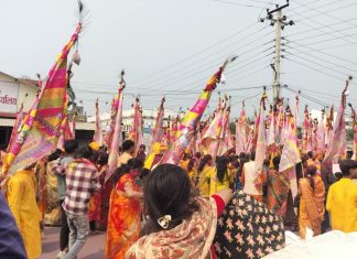 फाल्गुनाेत्सवका लागि भव्य निशान शाेभा यात्रा निकालियो