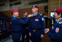१५ जना प्रहरी अधिकृतहरू दर्ज्यानी चिन्हद्वारा सुशोभित