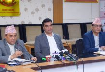 स्वास्थ्य बीमा व्यवस्था अनिवार्य गरिने