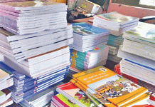 शिक्षक आन्दोलनले पाठ्यपुस्तक अलपत्र