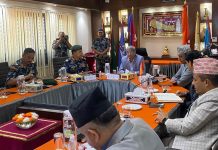 दुई गोताखोर बेपत्ता घटना बुझ्न गृहमन्त्री सशस्त्र प्रहरी कार्यालय हल्चोक पुगे