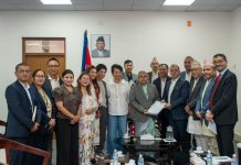 एनआरएनएको टोलीले पुनर्निर्माणमा सघाउने प्रतिबद्धता