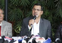 नेकपा माओवादी केन्द्र विभाजित
