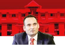 नागरिक उड्डयन प्राधिकरणका महानिर्देशक प्रदीप अधिकारी पक्राउ