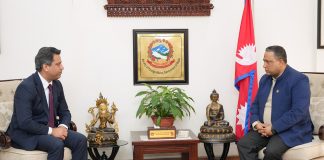 परराष्ट्रमन्त्री खनाल र पाकिस्तानी नवनियुक्तबीच भेटवार्ता