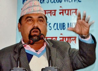 अंगिकृत नागरिकता लिएकालाई उच्च पदमा जान दिनु हुँदैन ः चुरे भावर