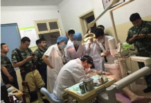 नट खोल्ने रेन्चमा लिंग अड्केपछि