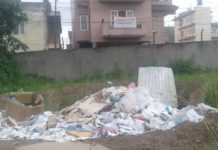 पनिका कम्पाउण्ड भित्र फोहर फाल्ने डम्पिङ साइट !