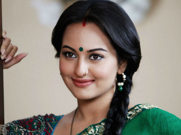 04-1428134906-sonakshi-sinha