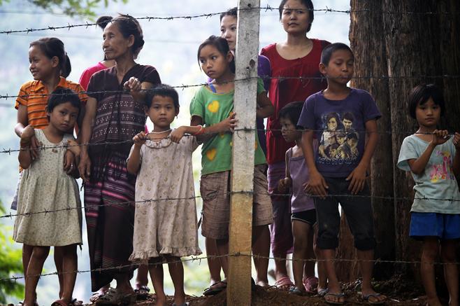 2012_Thailand_burmarefugees