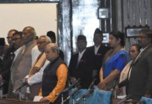 संसदमा राजपा सांसदहरुको विरोध ! प्रतिवेदन सार्वजनिक नगरेसम्म संसदको कारबाही चल्न नदिने चेतावनी