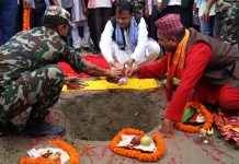 नेपाली सेनाले सुरु गर्यो हावाहुरी प्रभावित क्षेत्रमा पूनर्निर्माण