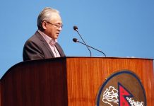 विप्लव (नेकपा) लाई मुलधारमा ल्याउँछौं : गृहमन्त्री बादल