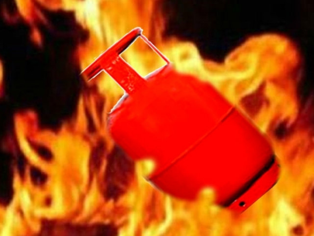 1553522377cylinder-blast