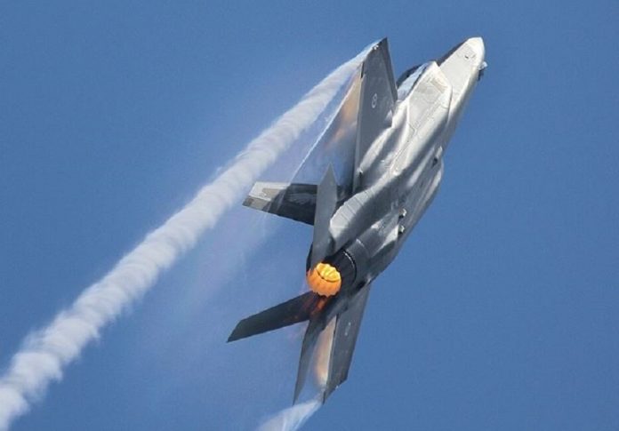 af-35_6lLV2lsJtH