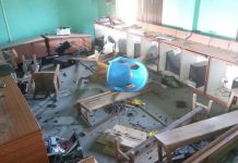 उपप्रमुखकै नेतृत्वमा नगरपालिकाको कार्यालयमा तोडफोड