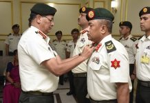 प्रधानसेनापतिद्वारा उपरथी दर्जाको दर्ज्यानी चिन्ह प्रदान