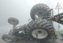 ट्याक्टर दुर्घटनामा १३ घाइते