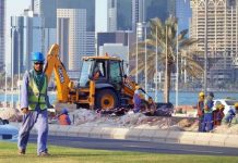 कतारमा नेपाली कामदारलाई झुक्याएर २ करोड ऋण