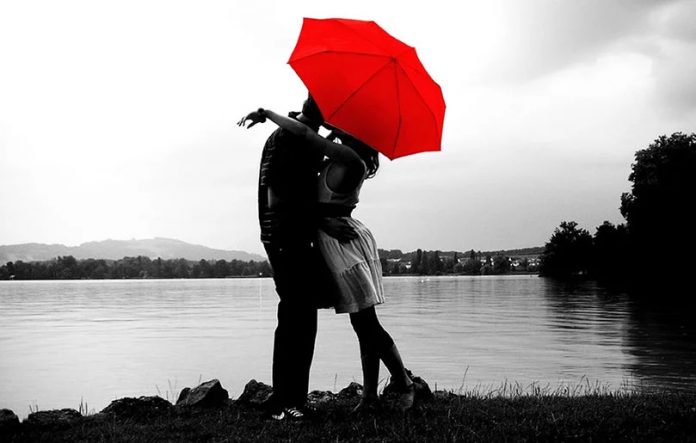 kiss