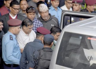 शाहीसंग फोनमा कुराकानी भएको तर कोठामा नगएको महराको बयान