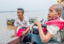 मृत्यु ठानिएका दिदीबहिनीकाे ४७ वर्षपछि भेट