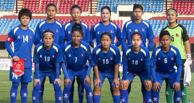 1585321506women_football_4_1