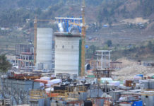 चिनियाँ नफर्किंदा हुवासिन सिमेन्ट उद्योगको निर्माण कार्य ठप्प