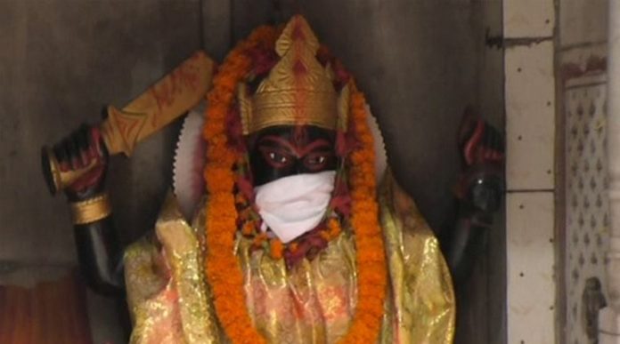varanasi-temple-idol-mask-759_N5xAZr1Zj5