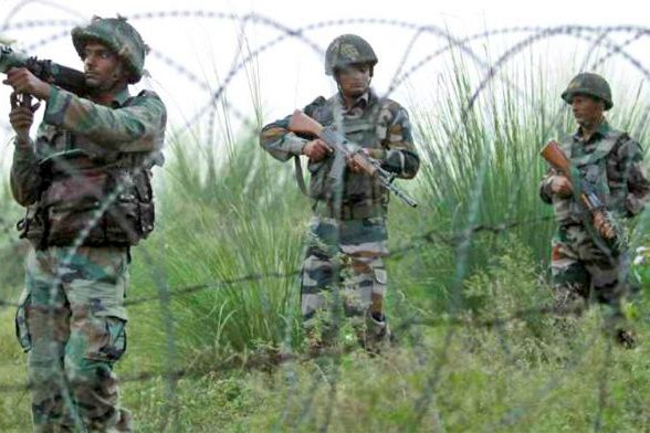 Indian-soldiers-at-LoC_eH83LVoOGQ