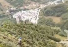 एक युवक यसरी घर फर्कदै अहिलेसम्मकै खतरनाक भिडीयो