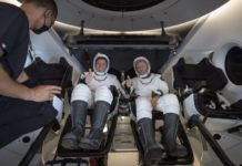 अन्तरिक्ष यात्री पृथ्वी अवतरण